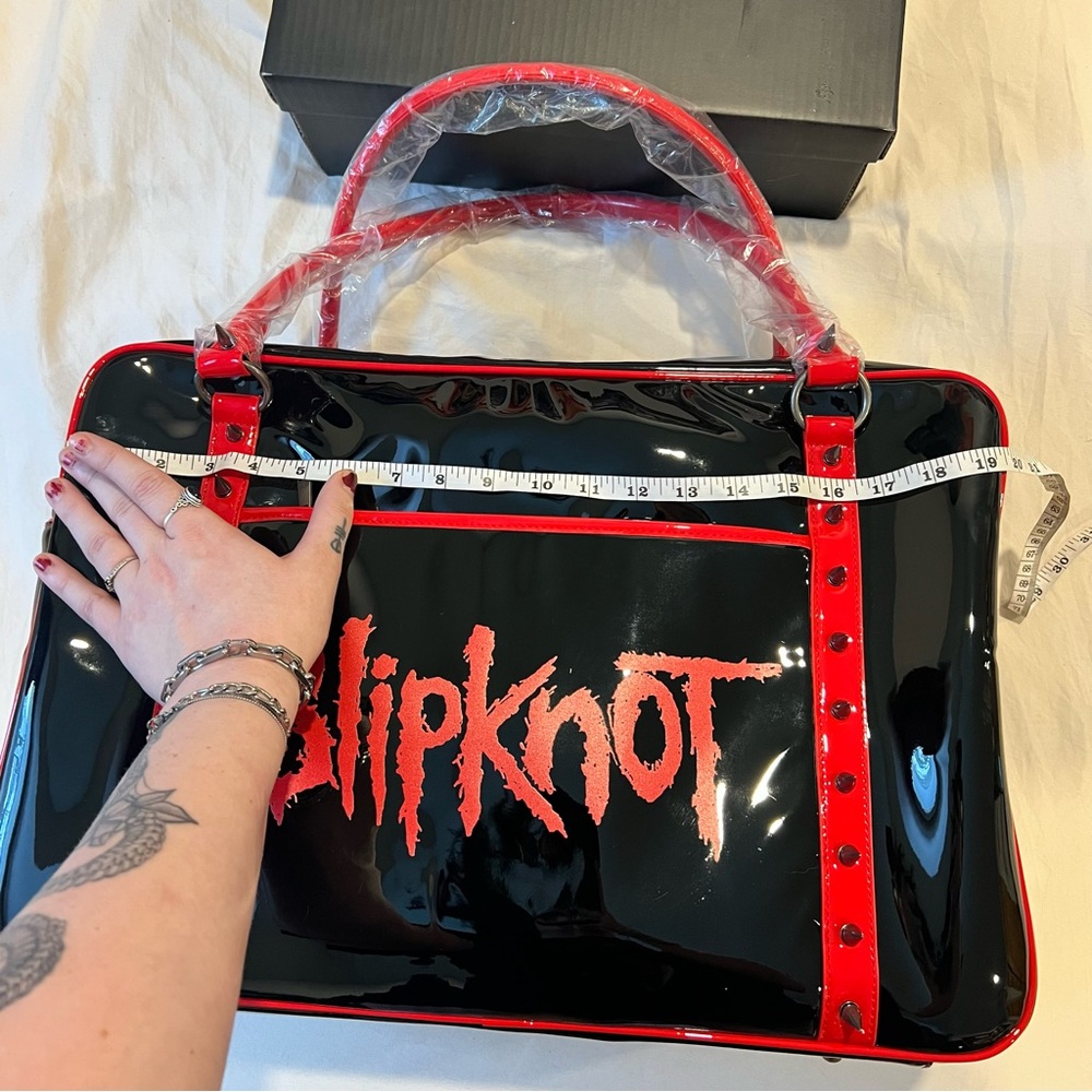 Dolls Kill x Slipknot SLIPKNOT WEEKENDER - Picture 3 of 8
